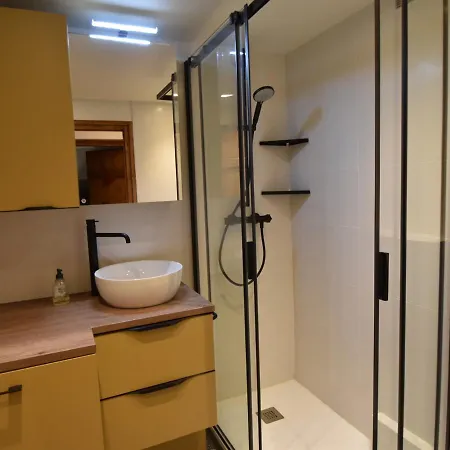 2 Avec Piscine Et Wifi, Proche Centre - Fr-1-453-101 Apartment Megeve