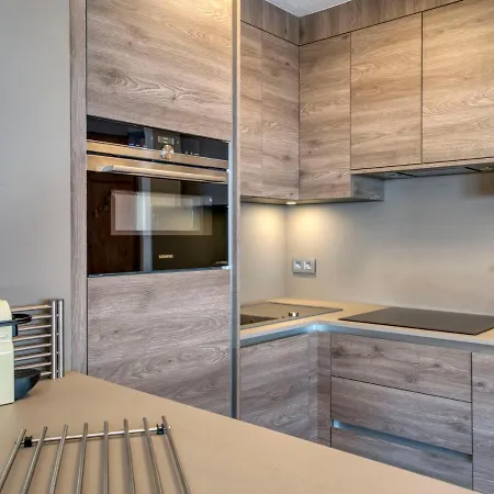 2 Avec Piscine Et Wifi, Proche Centre - Fr-1-453-101 *